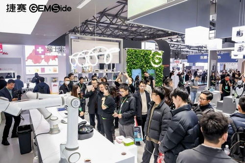 捷賽炒菜機(jī)器人及全系產(chǎn)品閃耀AWE 2024，禮儀服務(wù)彰顯專業(yè)風(fēng)范